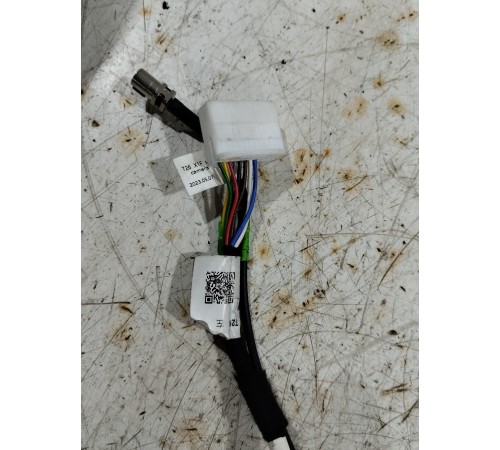 Зеркало заднего вида боковое левое