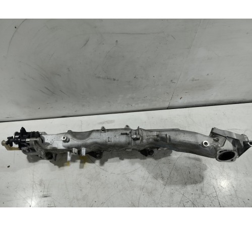 Впускной коллектор с клапаном