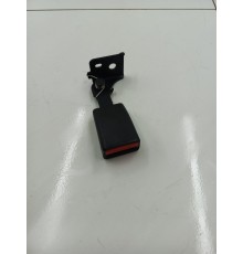 Ответная часть ремня безопасности задняя