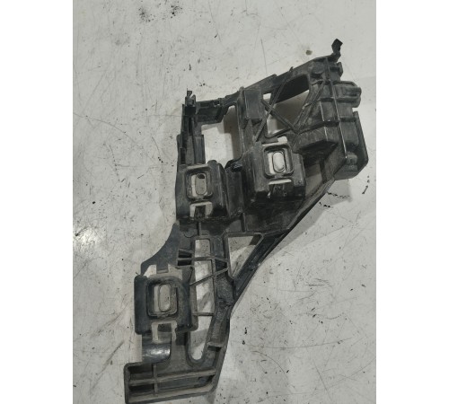 Кронштейн (крепление) заднего бампера левый