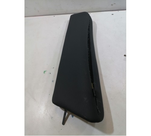 Накладка сиденья левая