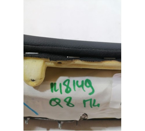 Накладка сиденья левая