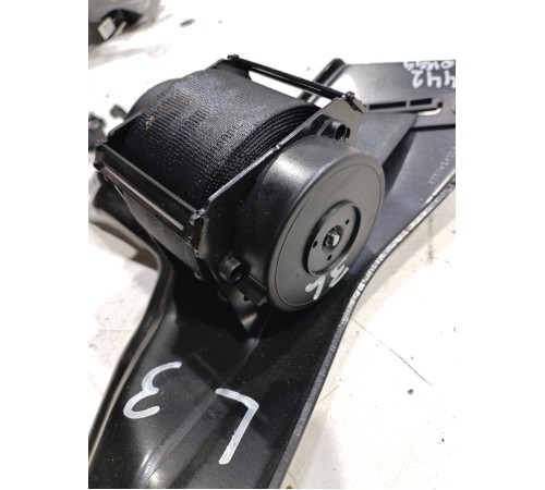 Ремень безопасности (задний левый)