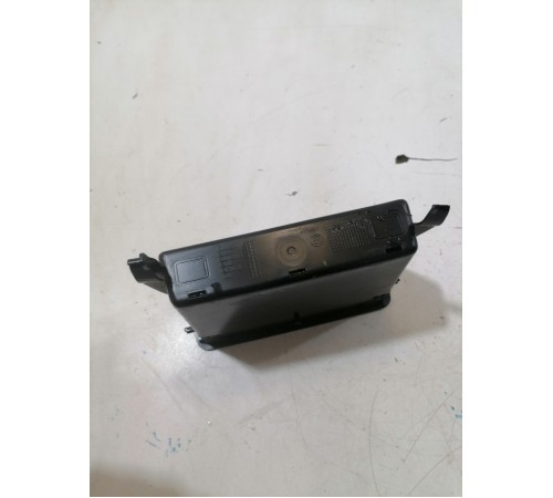 Карман центральной консоли