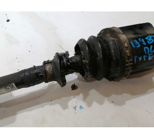 Привод , полуось передний левый