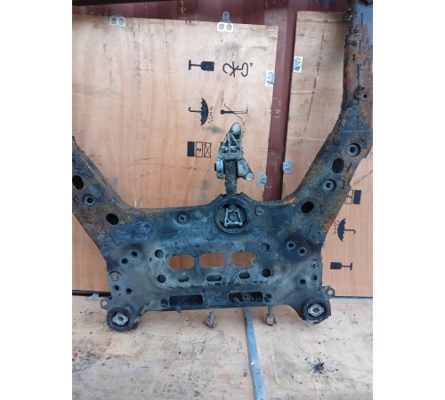 Балка (подрамник) передний