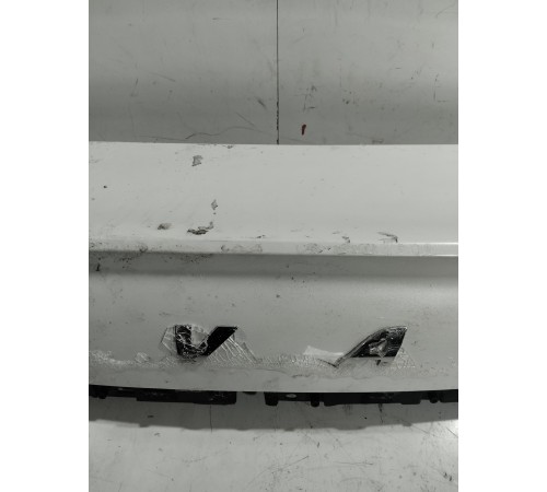 Спойлер крышки багажника