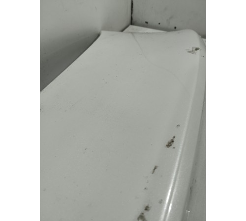 Спойлер крышки багажника