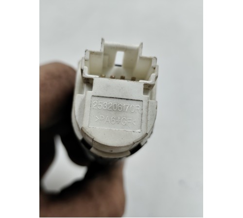 Включатель стоп сигнала