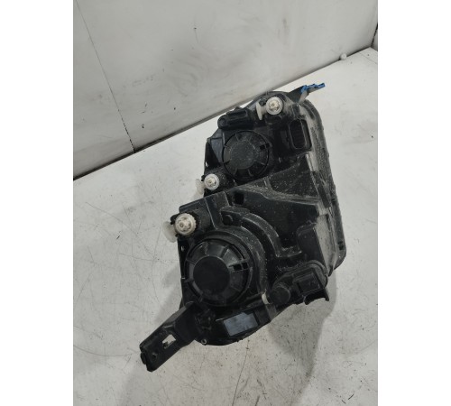 Фара передняя левая