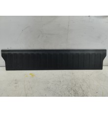 Накладка багажника