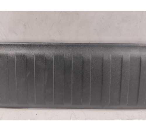 Накладка багажника