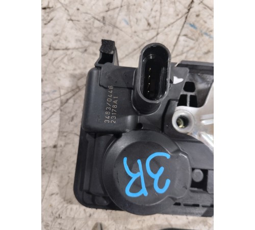 Замок двери задний правый