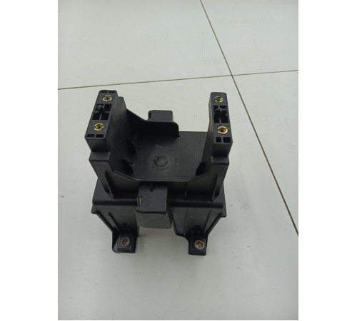 Кронштейн кулисы переключения передач АКПП