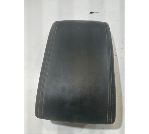 Подлокотник