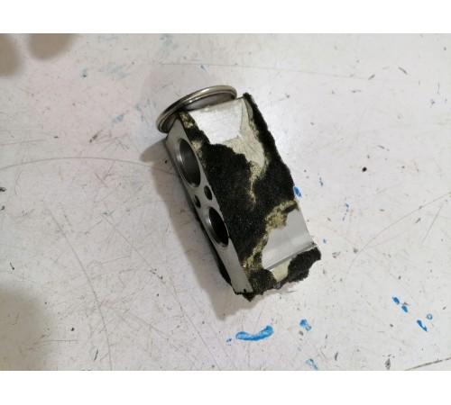 Расширительный клапан кондиционера