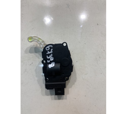 Моторчик привода заслонок отопителя