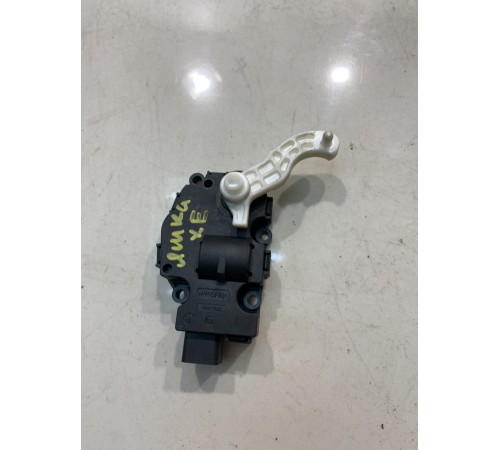 Моторчик привода заслонок отопителя