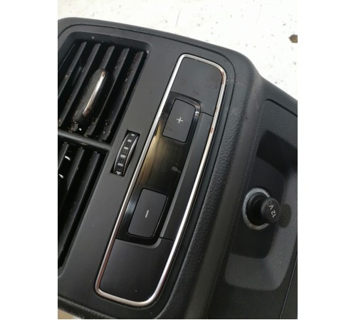 Дефлектор воздушный задний