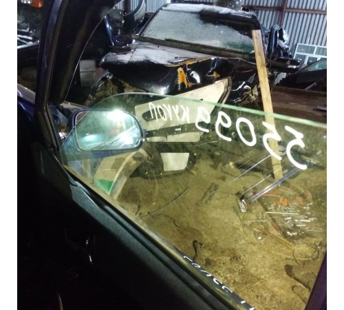 Стекло двери передней правой