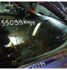 Стекло двери передней правой