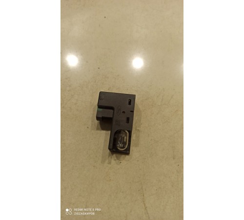 Концевик ящика для вещей