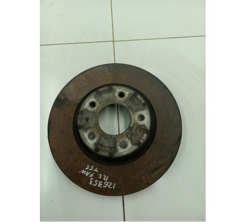 Тормозной диск передний