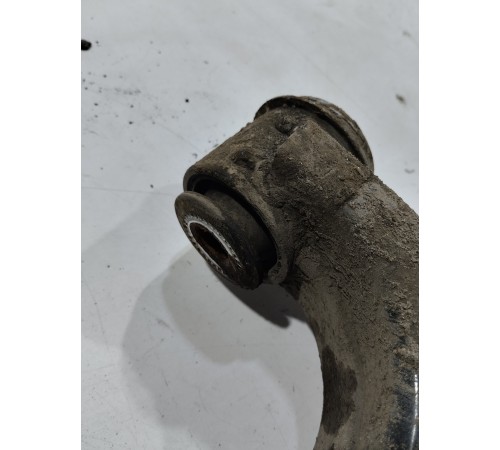 Рычаг подвески(передний левый)