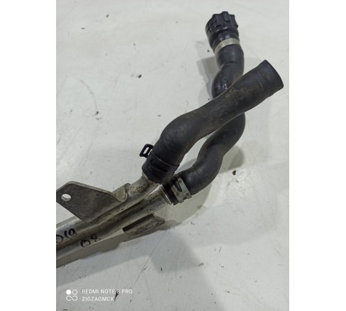 Патрубок системы охлаждения (металлический)