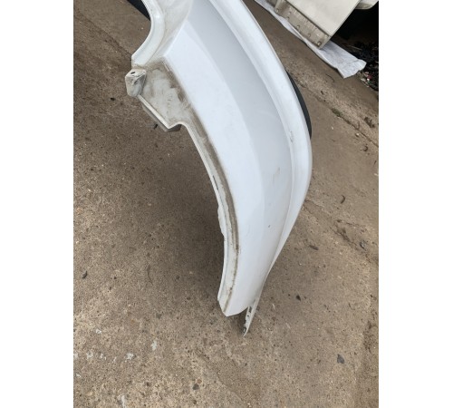 Задний бампер