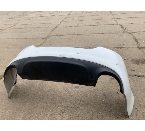 Задний бампер