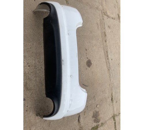 Задний бампер