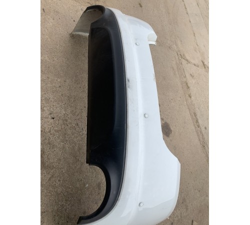 Задний бампер