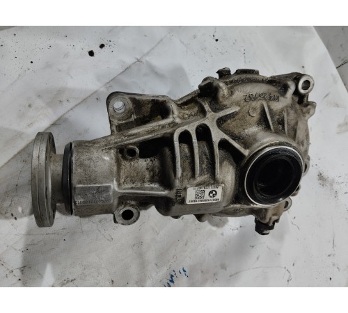 Редуктор передний