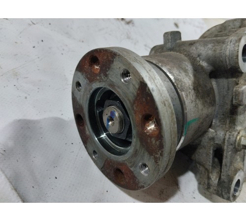 Редуктор передний