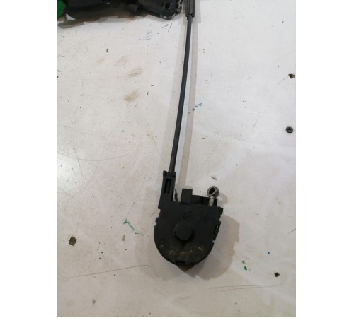 Замок двери сдвижной задний правый