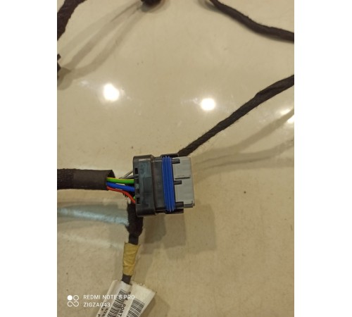 Электропроводка двери (задняя, правая)