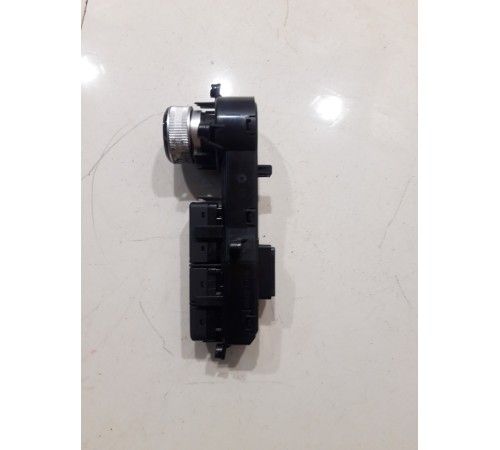 Блок кнопок центральной консоли