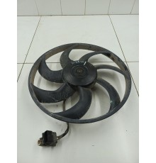 Вентилятор охлаждения двигателя