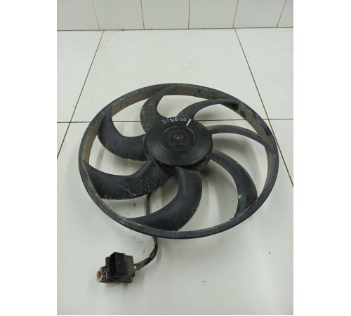 Вентилятор охлаждения двигателя