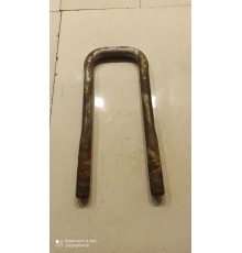 Кронштейн (шпилька) крепления рессоры левый