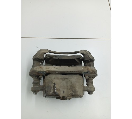 Суппорт передний правый