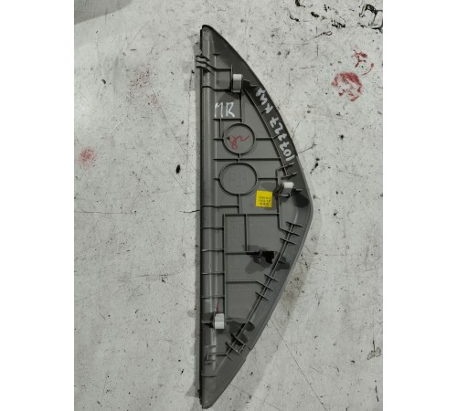 Накладка торпедо боковая(правая)