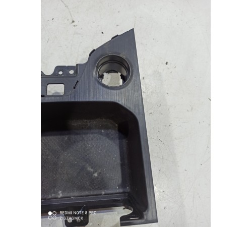 Накладка центральной консоли передняя