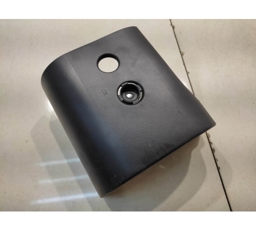 Кожух рулевой колонки