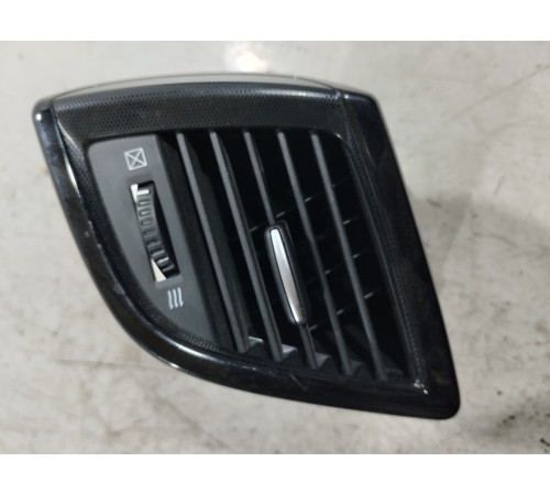 Дефлектор воздушный левый