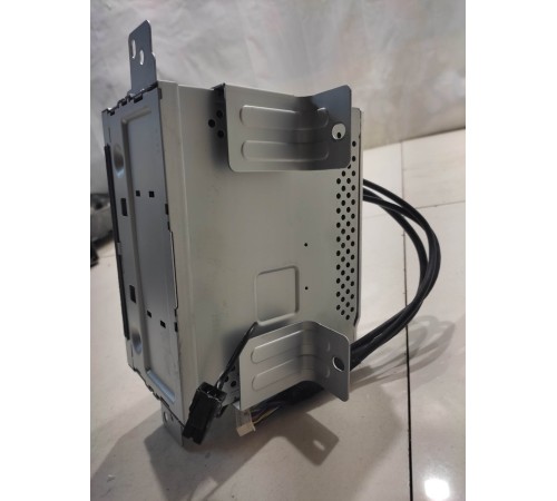 Устройство мультимедийное головное (магнитола)