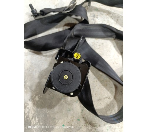 Ремень безопасности передний левый