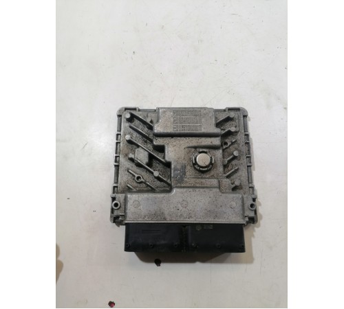 Блок управления двигателем