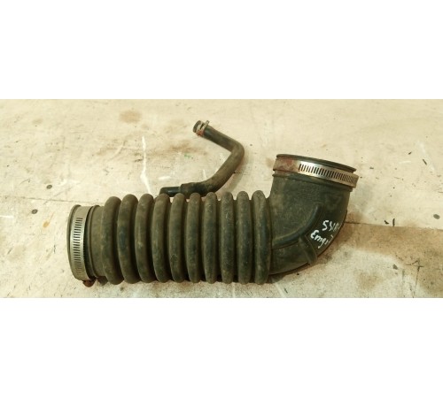 Патрубок воздушного фильтра